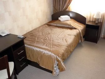 Полутороспальные кровати