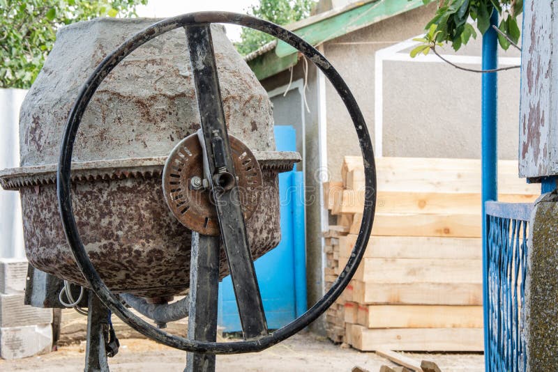Concrete mixer machine royalty free stock photography Concrete mixer machine royalty free stock photography