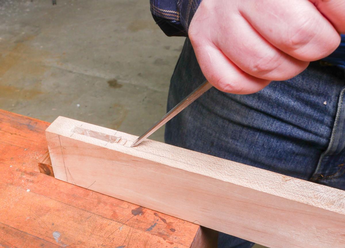 How to Cut a Groove in a Frame By Hand and Without a Plow Plane  4